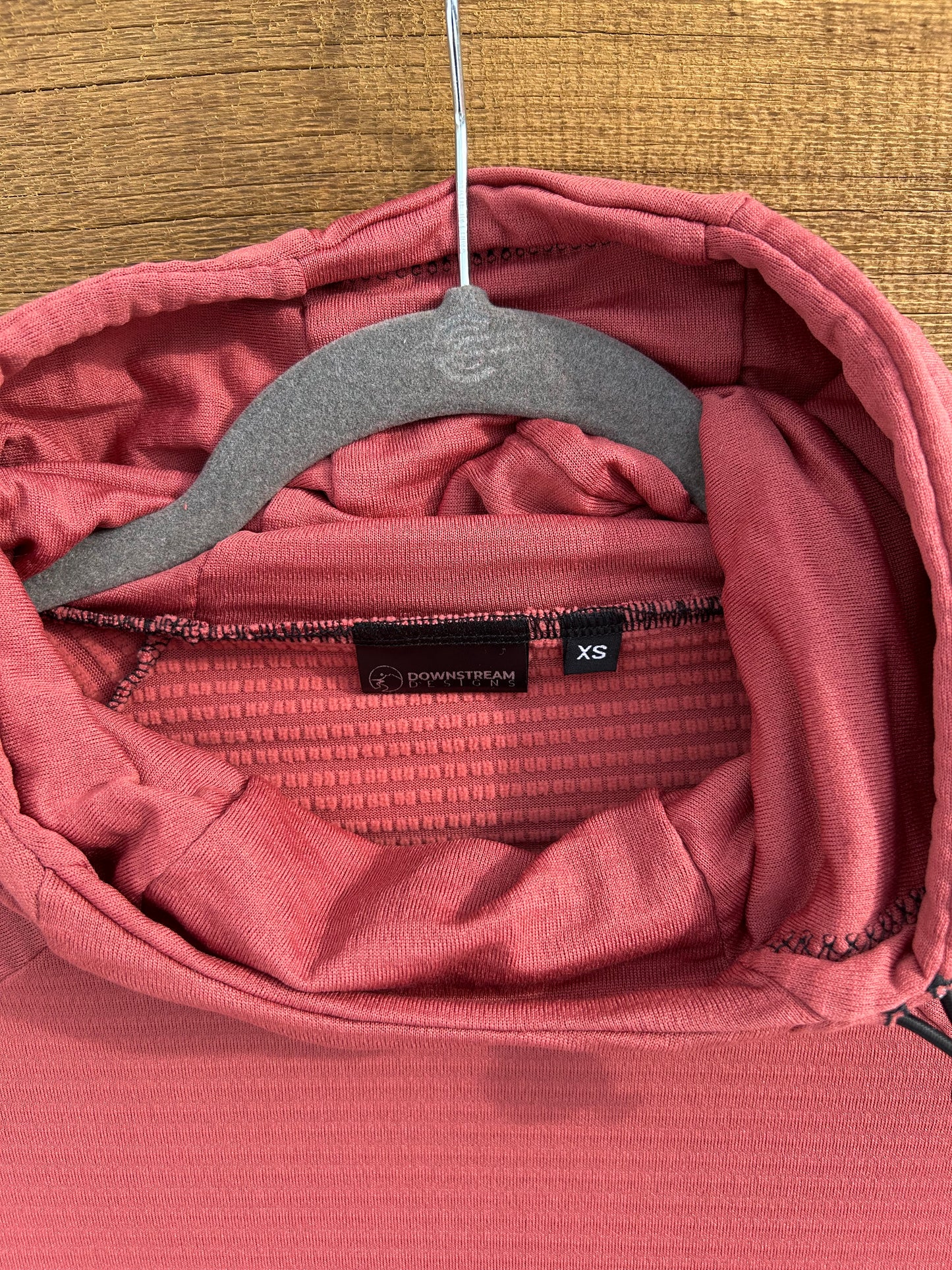 Power Grid™ Lightweight Base Layer Hoodie in Coral