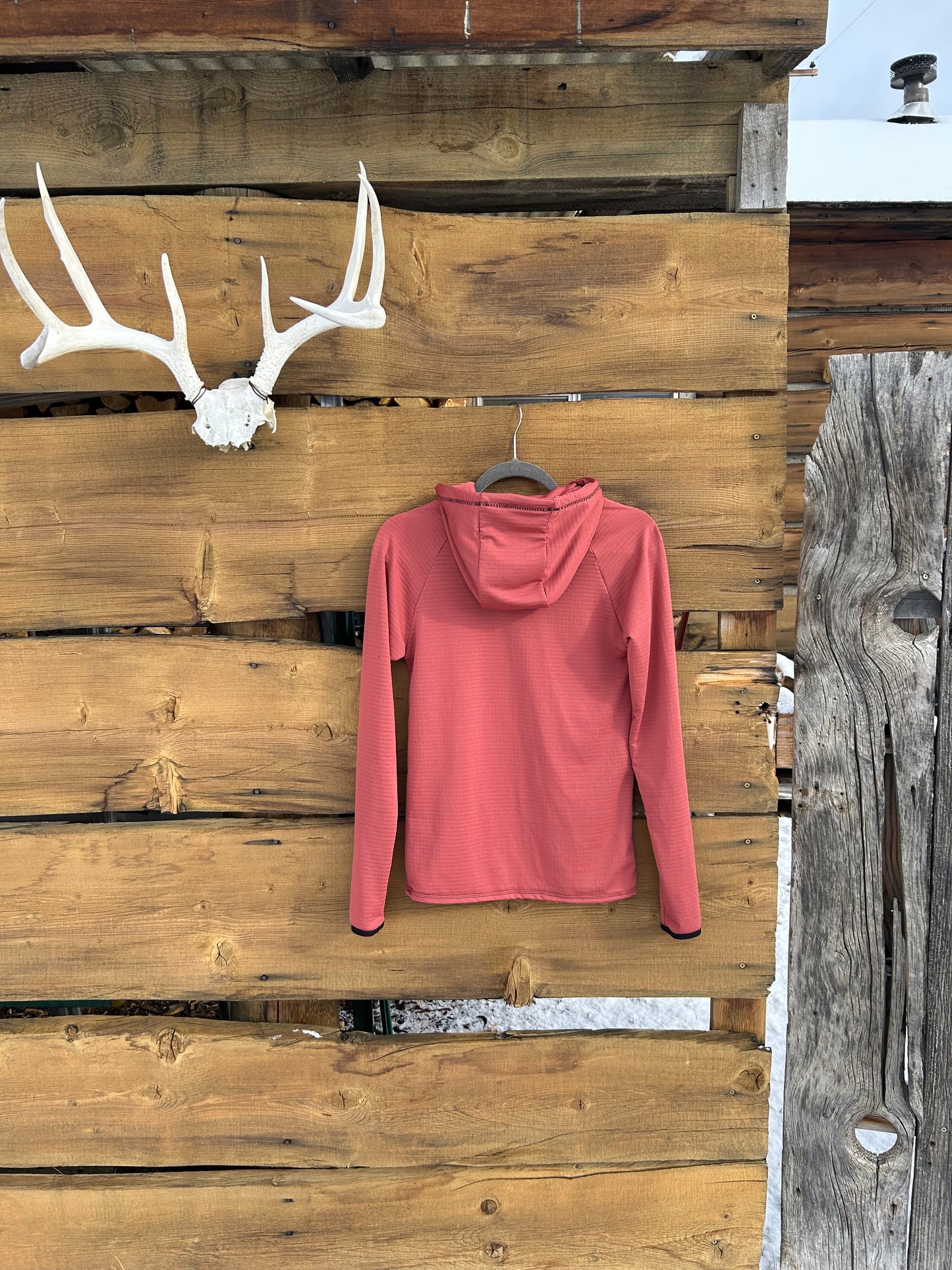 Power Grid™ Lightweight Base Layer Hoodie in Coral